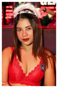 DOLLHOUSE (25-12-19) 126 DOLLHOUSE 25 12 19 126 200x300 - DOLLHOUSE (25-12-19) 126