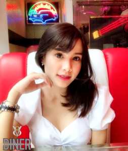 V8-Diner-Bangkok V8 Diner Bangkok 253x300 - V8-Diner-Bangkok